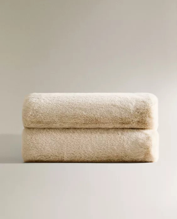 شال مبل زارا هوم FAUX FUR THROW رنگ بژ