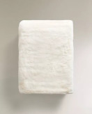 شال مبل زارا هوم FAUX FUR THROW رنگ سفید